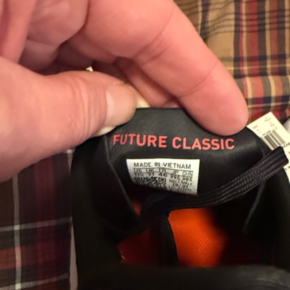 Adidas Men’s Barricade M Tennis Shoes Sneakers White Orange Black Athletic 11.5 - Picture 7 of 7